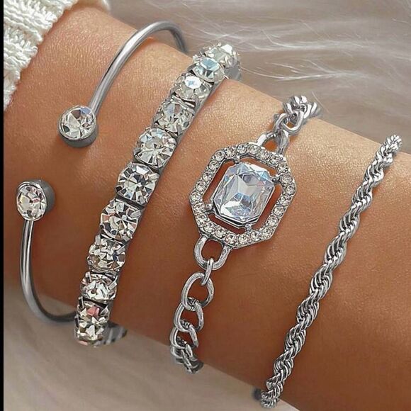 Free People Jewelry - bohemian silver bracelet A643